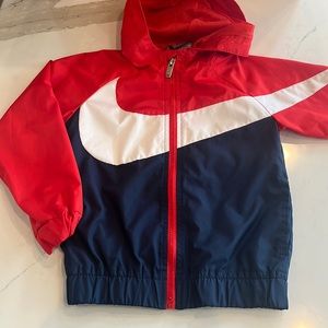 Nike boys windrunner hoodie jacket red, white and blue